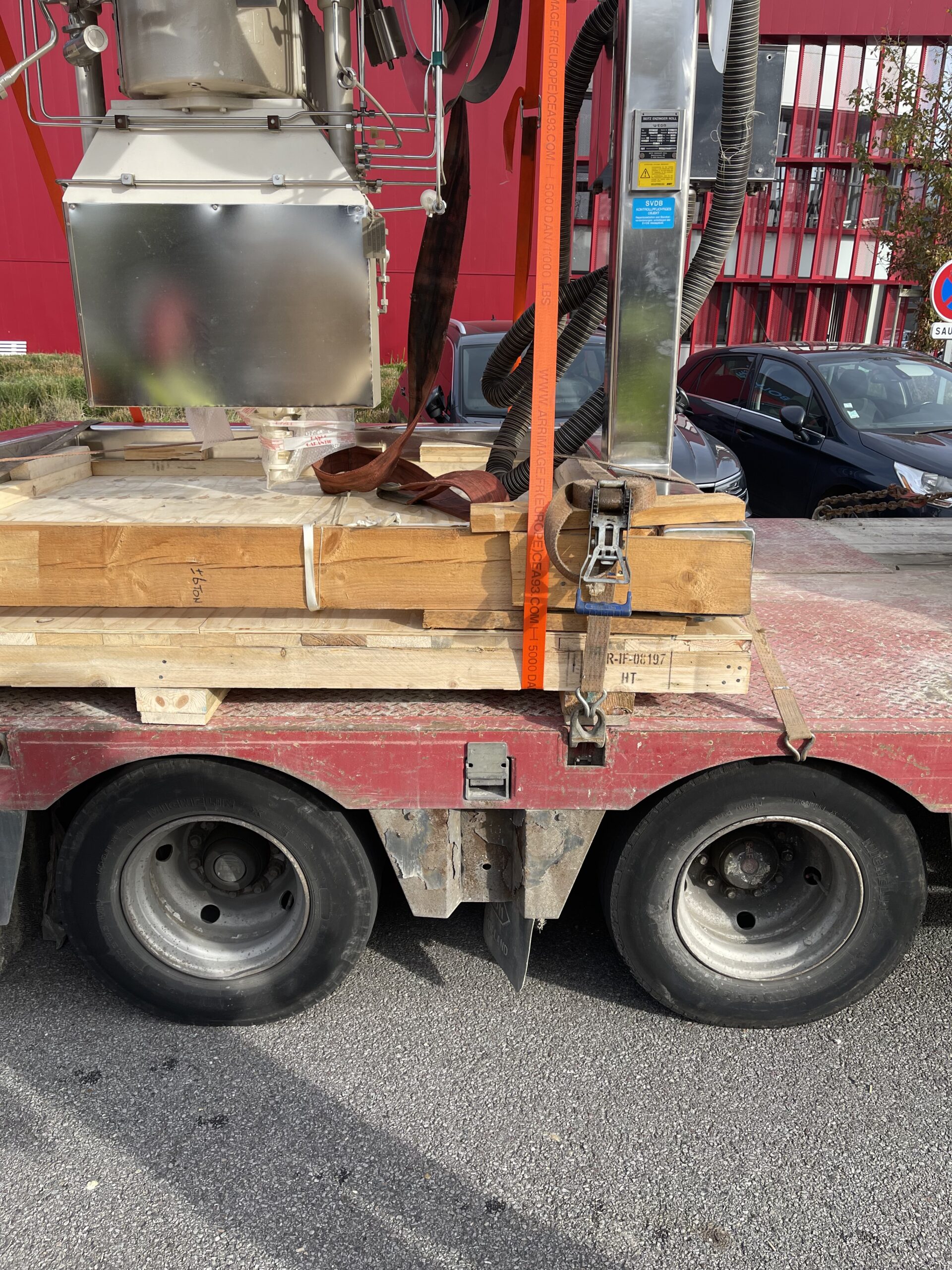 Stockage sécurisé d’un extracteur de vanille dans un entrepôt